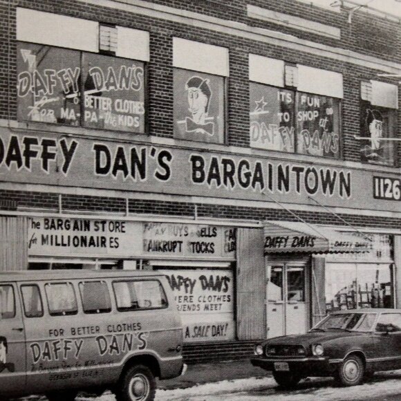 Vintage "Jil Sander"-esque cowl neck 70s Stunning black and white tank - Picture 6 of 7